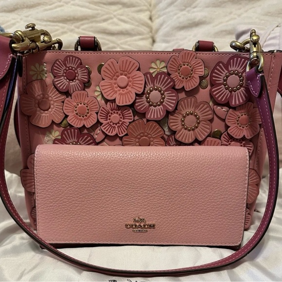 Coach Handbags - Coach rogue 25 tea rose tote w/wallet